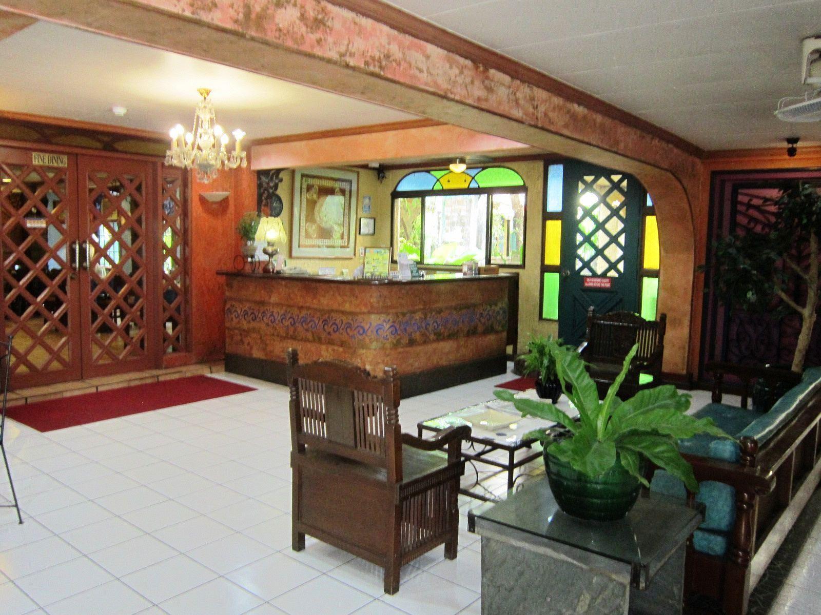 Saltimboca Tourist In Hotel Bacolod Exterior photo